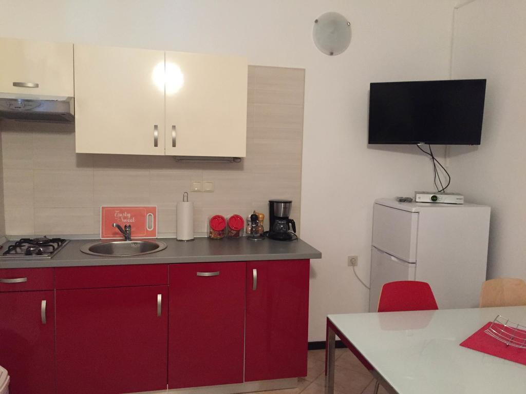 Apartment Puh Бетина Екстериор снимка
